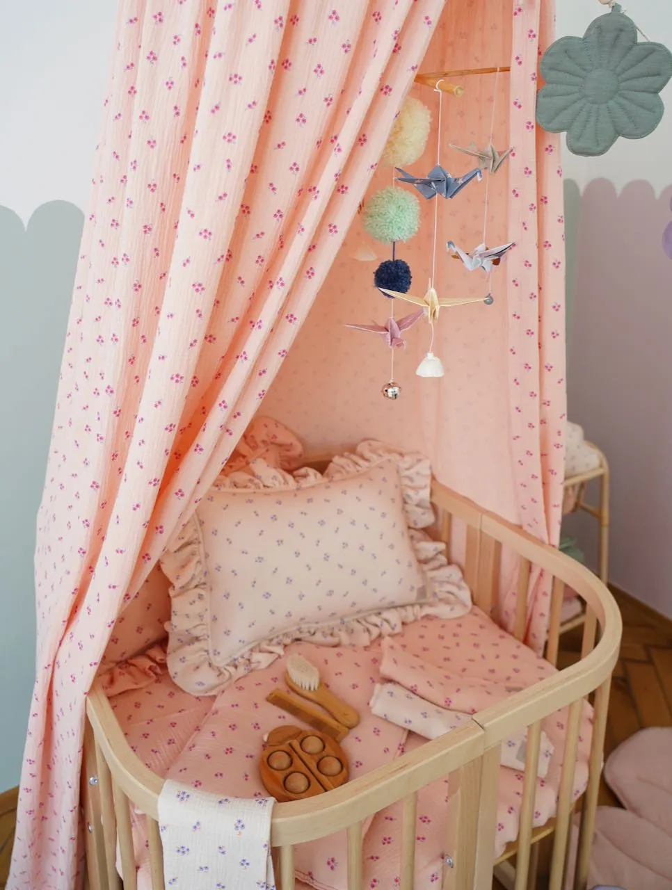 Muslin Pink Forget-me-not - Baby Swaddle Blanket